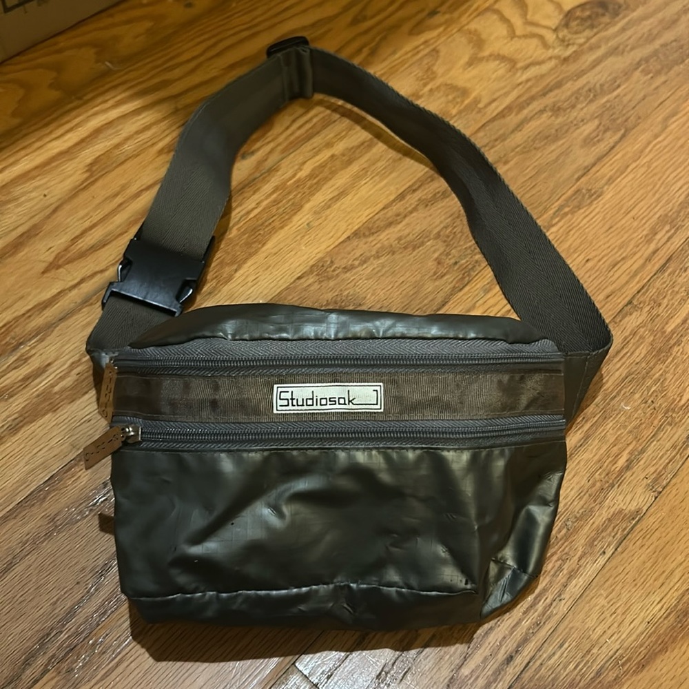 Studiosak Women’s Black Fanny Pack Crossbody Bag with Adjustable Straps
